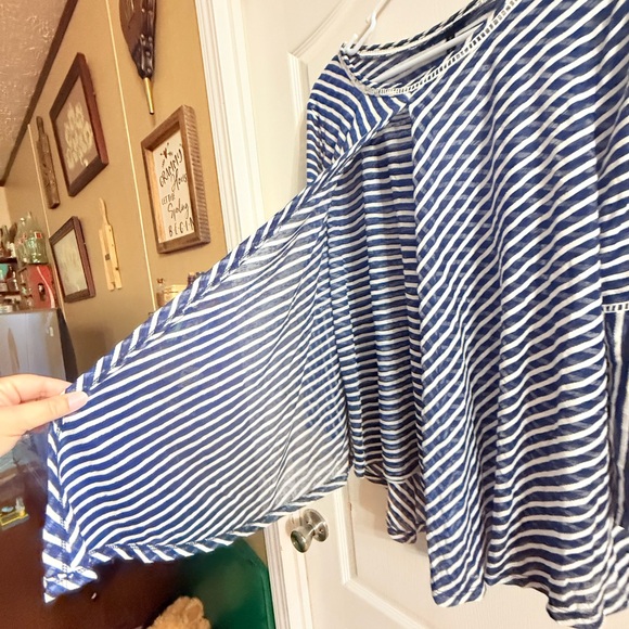 New Directions Women’s Blue White Striped Bell Sleeve Blouse L. MH-99 - Picture 3 of 5